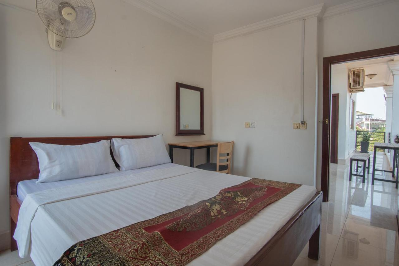 333 Hostel Siem Reap Bagian luar foto